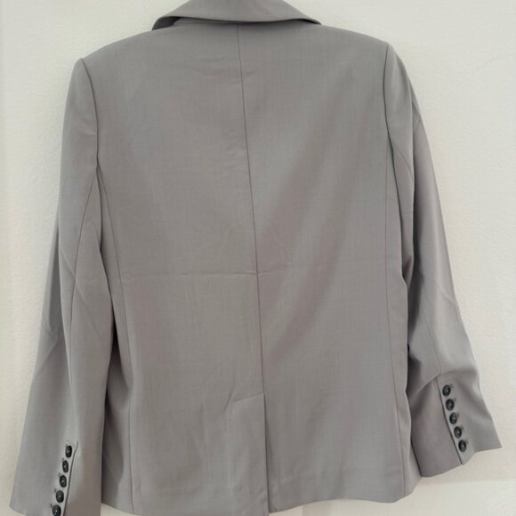 Who What Wear Light Gray Double-Breasted Blazer – Classic Tailored Fit, Small - Picture 6 of 6